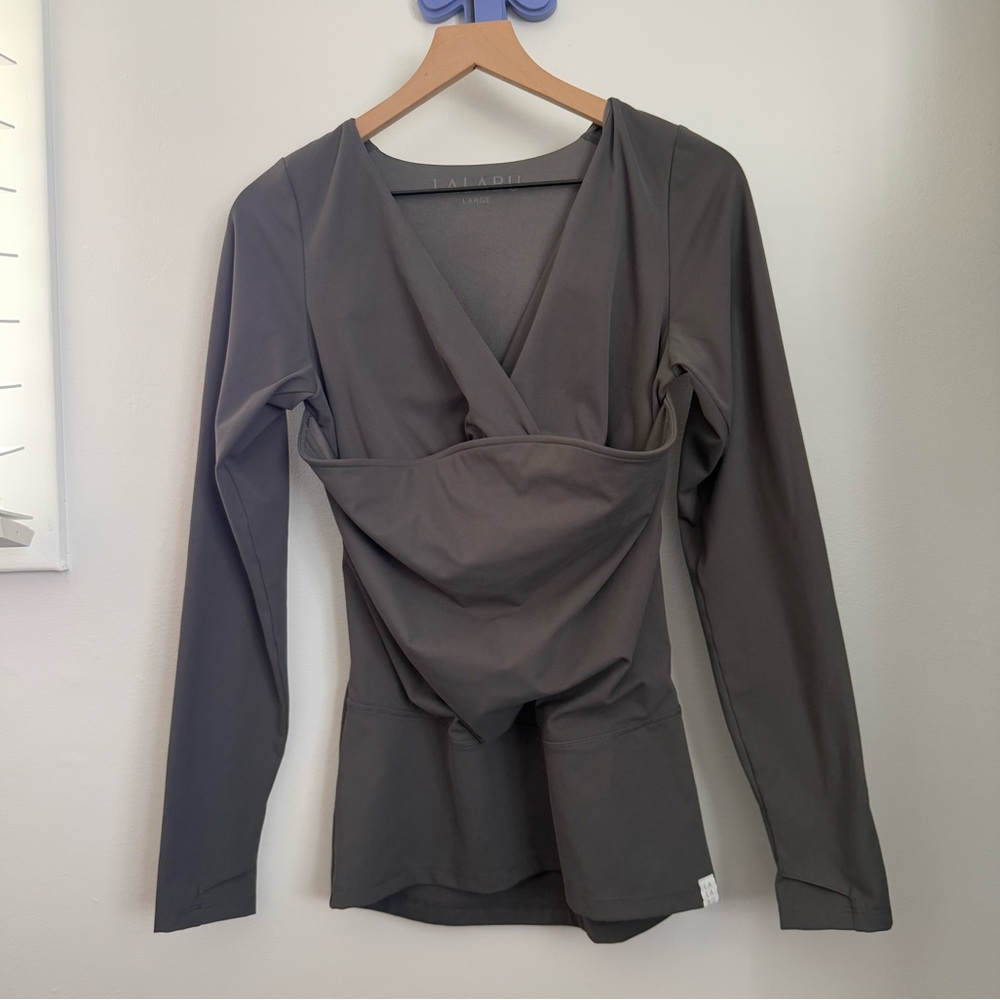 Lalabu Women’s Large Soothe Shirt Long Sleeve Grey V Neck Neutral